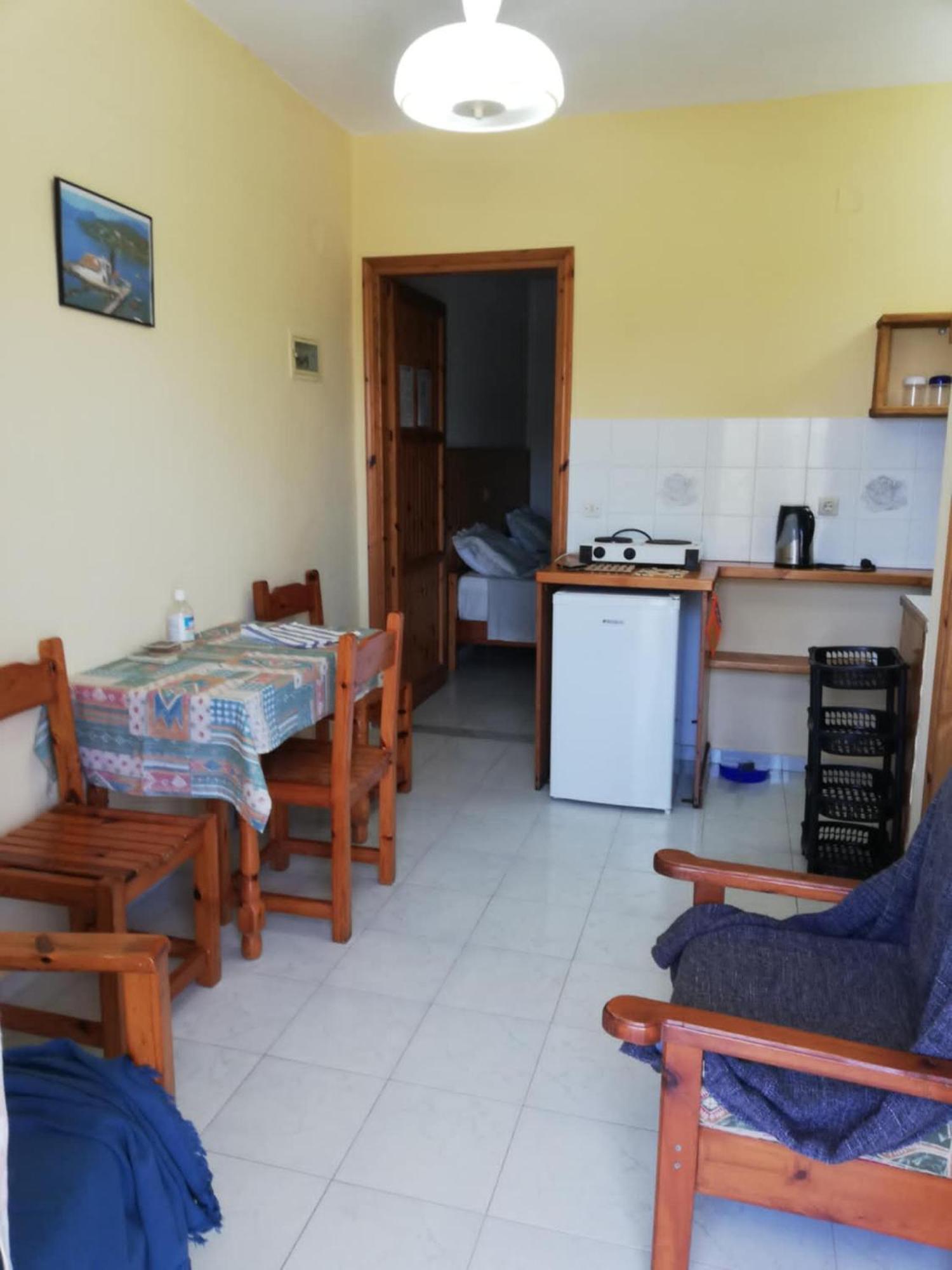 Lakis Apartments Acharavi  Exterior foto